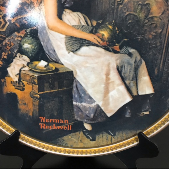 Dreaming in the Attic Plate | Norman Rockwell’s Rediscovered Women Collection - Picture 3 of 10